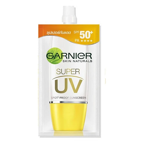 7. Skin Naturals Super Uv SPF 50+ PA++++ จาก Garnier
